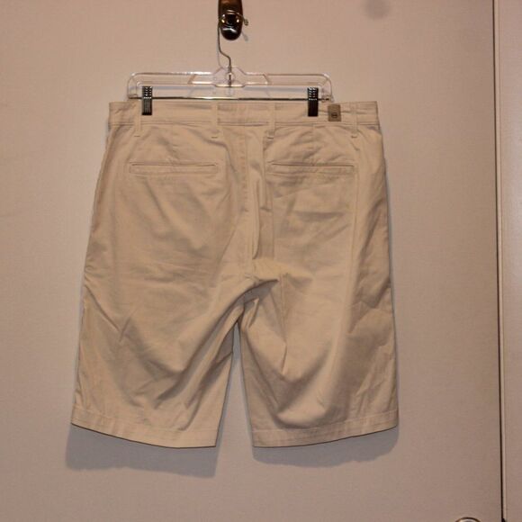 Ag Adriano Goldschmied White High Rise Chino Shorts Men's Size 36R - Picture 5 of 12